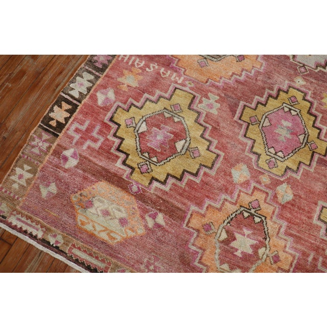 Late 20th Century Geometric Vintage Turkish Room Size Rug - 6'10" x 8'10" For Sale - Image 5 of 7