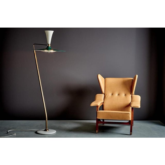 Floor Lamp with White Marble Base in the style of Stilnovo, Italy, 1950s For Sale - Image 4 of 17