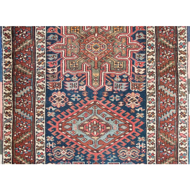 Early 20th Century Persian Heriz Rug For Sale - Image 13 of 18