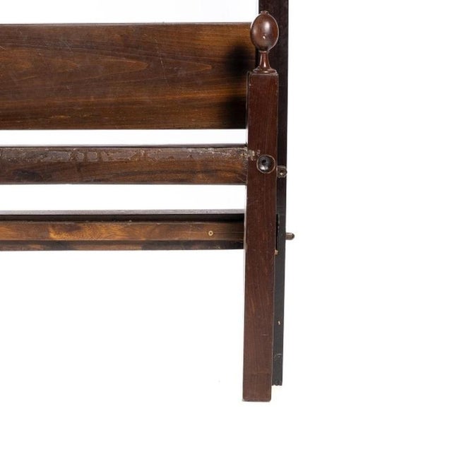 Quenn Mary Bed in Wood, 19th Century For Sale - Image 5 of 6