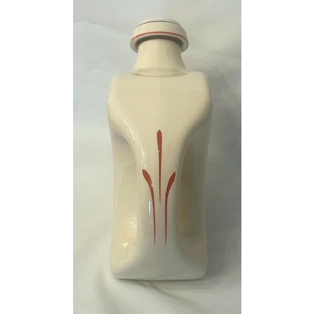 1930s Universal Cambridge Texas Refrigerator Pitcher For Sale - Image 4 of 6