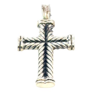1990s David Yurman Sterling Silver Cross Pendant Estate DY697 For Sale