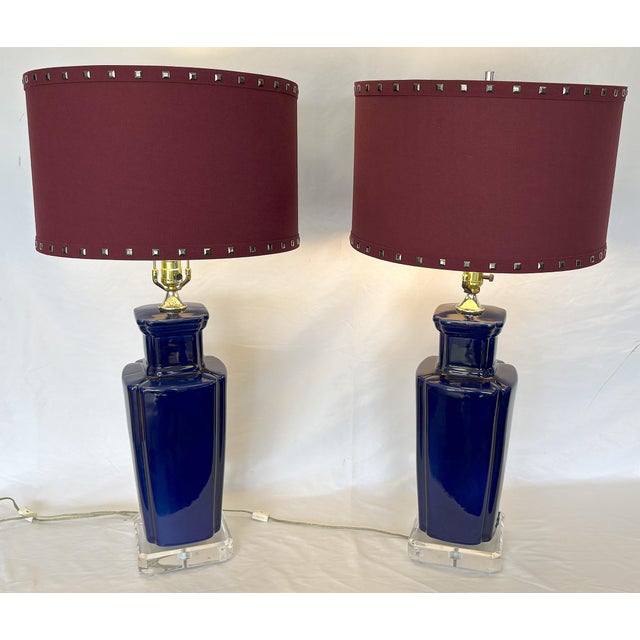 Mid Century Cobalt Blue Ceramic Table Lamps on Lucite Bases - A Pair For Sale - Image 12 of 12
