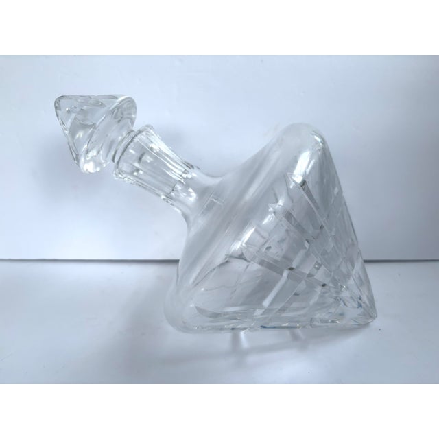 Sculptural Cut Crystal Tilted Decanter With Stopper, Attributed to Marquis by Waterford Omega For Sale - Image 4 of 8