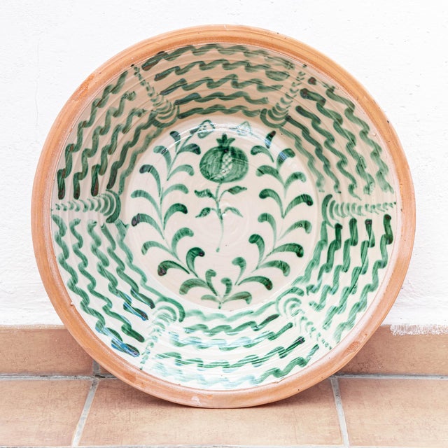 Spanish Revival Hand-Painted Ceramic Lebrillo Wall Bowl with Pomegranate from Fajalauza, Granada, 2010s For Sale - Image 14 of 14