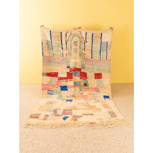 Summer Field is a contemporary Berber carpet that consists of 100% recycled wool - soft and cozy under your feet. Our...