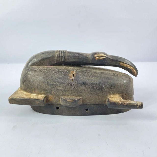 Early 20th Century Early 20th Century Djimini Ligbi Mask Do Society Côte d'Ivoire For Sale - Image 5 of 6