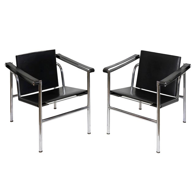 Vintage Black Leather Armchairs by Le Corbusier for Cassina, 1960s, Set of 2 For Sale - Image 9 of 9