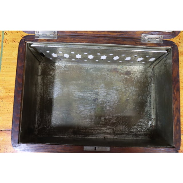 Victorian Quarter Sawn Oak Ormolu-Mounted Humidor For Sale - Image 10 of 13