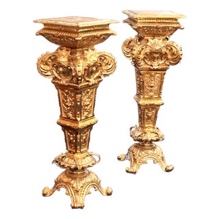 Gold Leaf Pedestal With Marble Top – Handcrafted Ornate Display Stand With Bronze Details For Sale