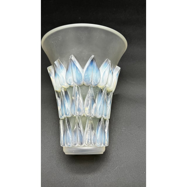 Leaf Vase by René Lalique for Lalique, 1932 For Sale - Image 6 of 10