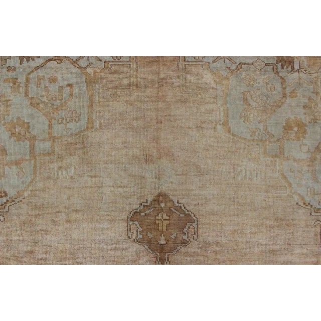 Camel Vintage Turkish Kars Rug With Floral Medallion in Camel, Tan, Taupe, Gray, Sand 7′5″ × 10′8″ For Sale - Image 8 of 12
