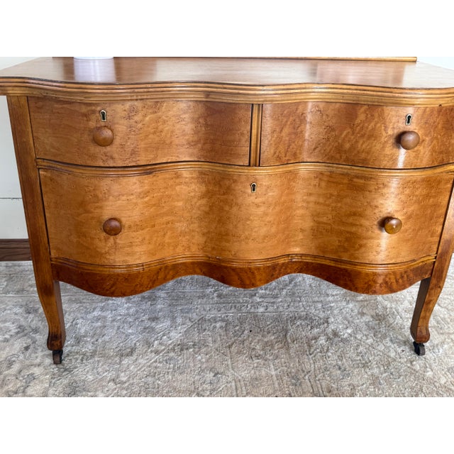 Wood Antique 19th Century Birdseye Maple Serpentine Vanity Dresser With Beveled Pivoting Mirror For Sale - Image 7 of 10