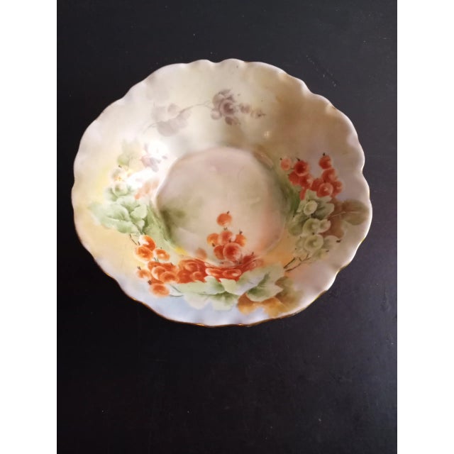 1950s Vintage Versailles Germany Handpainted Porcelain Ruffled Bowl For Sale - Image 5 of 8