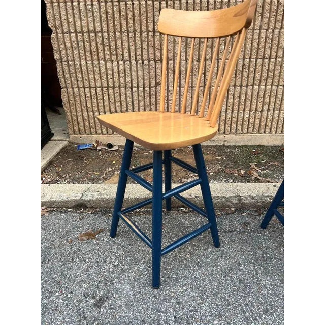 Set of Three Late 20th Century Spindle Back Swivel Solid Maple Bar Stools.by Althop For Sale - Image 4 of 9
