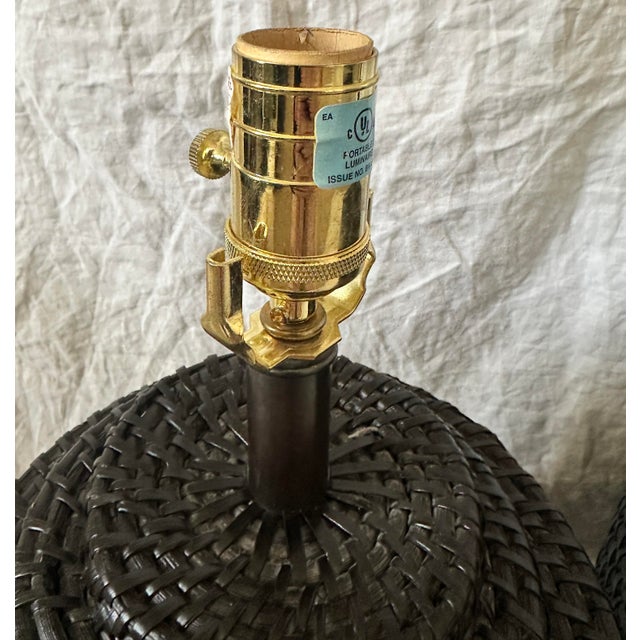 Contemporary Ethan Allen Espresso Woven Rattan Table Lamps-a Pair For Sale - Image 3 of 7
