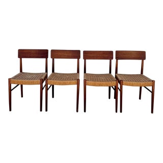 Mid 20th Century Mid Century Scandinavian Set of 4 Dining Chairs by Niels O Moller With Rope Seats For Sale