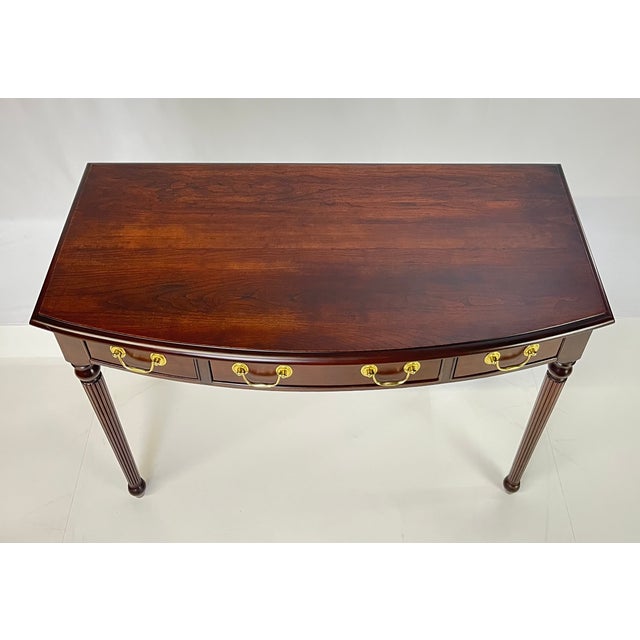 Late 20th Century Vintage Harden Furniture "Circa 1991" Collector's Edition Cherry Bowfront Console / Writing Desk For Sale - Image 5 of 16
