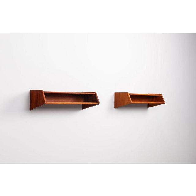 Mid-Century Modern No. 24 Floating Nightstands in Teak by Aksel Kjersgaard, Odder, Denmark 1960, Set of 2 For Sale - Image 3 of 15