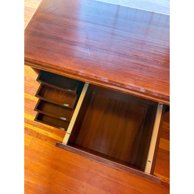 1980s Drylund Super Skyline Rosewood Executive Desk For Sale - Image 13 of 18