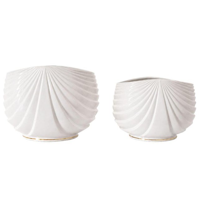 Mid-Century Modern Ceramic White and Gold Vases by Gio Ponti, Italy, Set of 2 For Sale - Image 9 of 9
