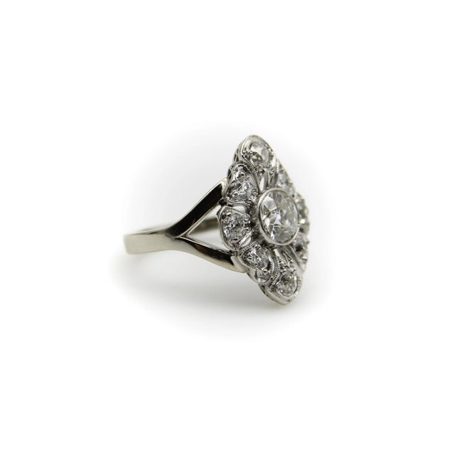 14k White Gold Old European Cut and Old Mine Cut Diamond Flower Ring For Sale In Los Angeles - Image 6 of 11