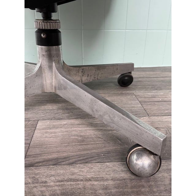 Vintage Italian Office Armchair in Leather and Steel, 1970s For Sale - Image 4 of 18