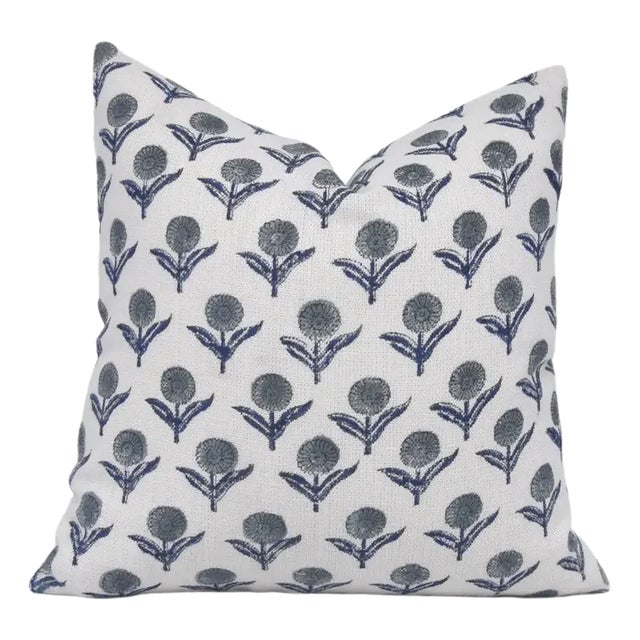 Fabdivine Block Print Cushion Cover 24x24 Inch Off-White Linen-Gandapushp For Sale