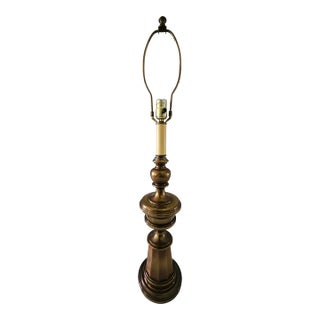 Mid 20th Hollywood Regency Style Octagonal Column Brass Table Lamp For Sale