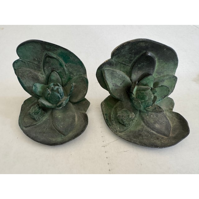 Art Deco Antique Pair of Lead Garden L Bookends Water Lily With Frog For Sale - Image 3 of 6