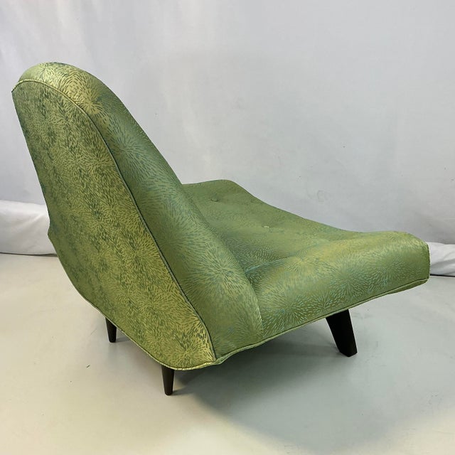 1960s Vintage Italian Luigi Tiengo Scalamandre Starburst Silk Embroidered Gondola Lounge Chair. For Sale - Image 11 of 18