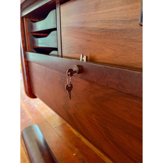 1980s Drylund Super Skyline Rosewood Executive Desk For Sale - Image 11 of 18