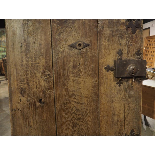 Antique French Oak and Iron Studded Entry Door From Provence, 19th Century For Sale - Image 13 of 18