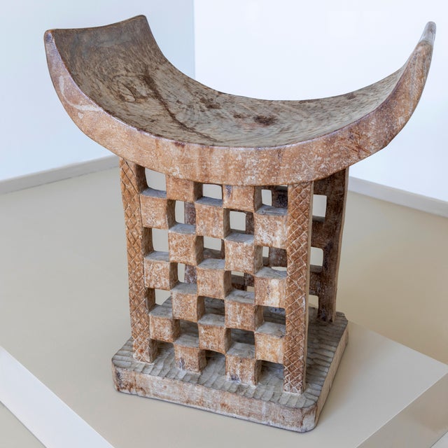 African style Stool, 20th century For Sale - Image 4 of 5