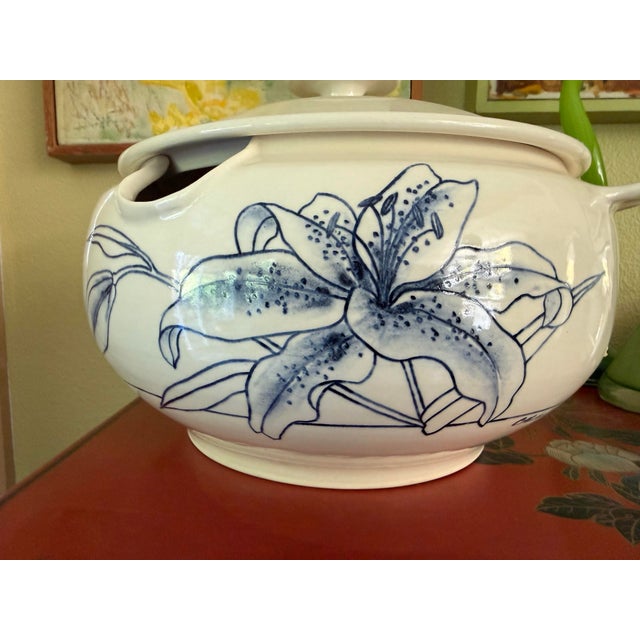 1990s Americana Handpainted Signed Lidded Tureen For Sale In Portland, OR - Image 6 of 11