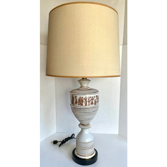 White Pair of 1950's Fiorentine Italian Neo-Classical Porcelain Lamps For Sale - Image 8 of 13