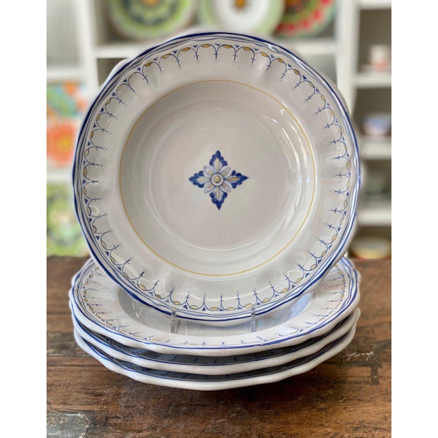 Antico Deruta Pasta/Soup Bowl, Simplified - Set of 8 For Sale In San Francisco - Image 6 of 7