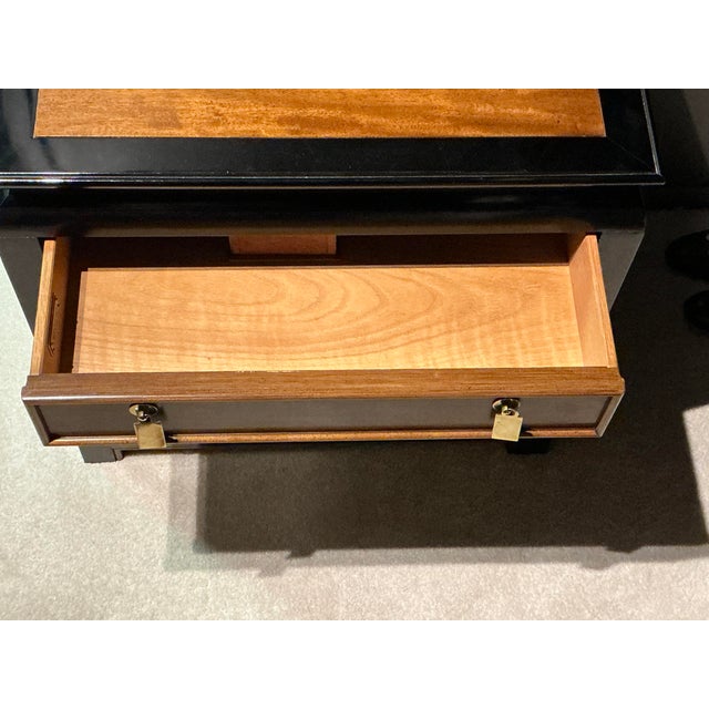 Chinoiserie 1960s Century Furniture Chin Hua Asian Chinoiserie Nightstand Designed by Raymond Sobota For Sale - Image 3 of 7
