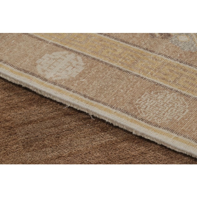 Textile Rug & Kilim’s Modern Samarkand Rug in Gold and Brown with Geometric Patterns For Sale - Image 7 of 7