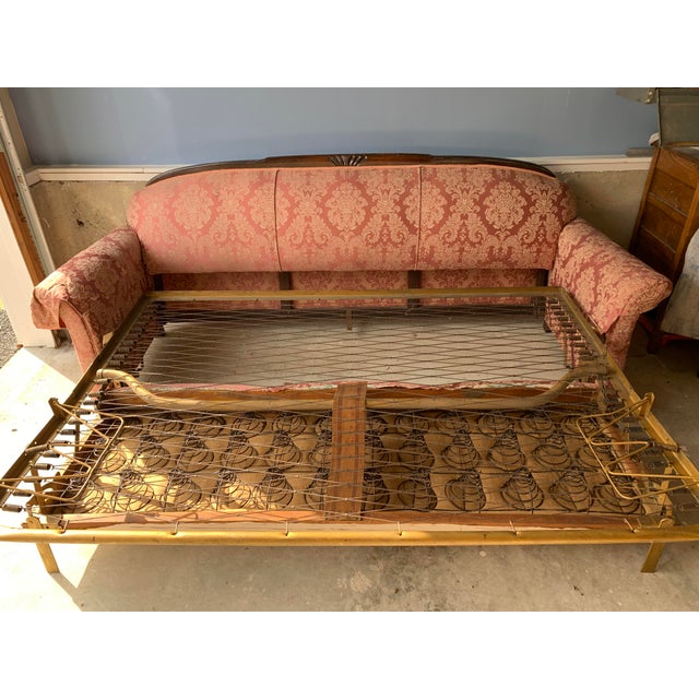 What Is The Difference Between A Davenport And Sofa