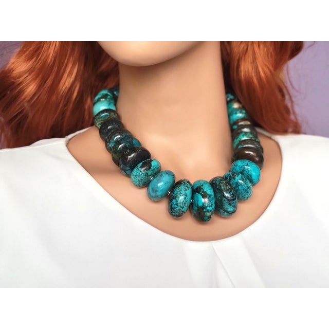 Hubei Turquoise Necklace For Sale - Image 4 of 7