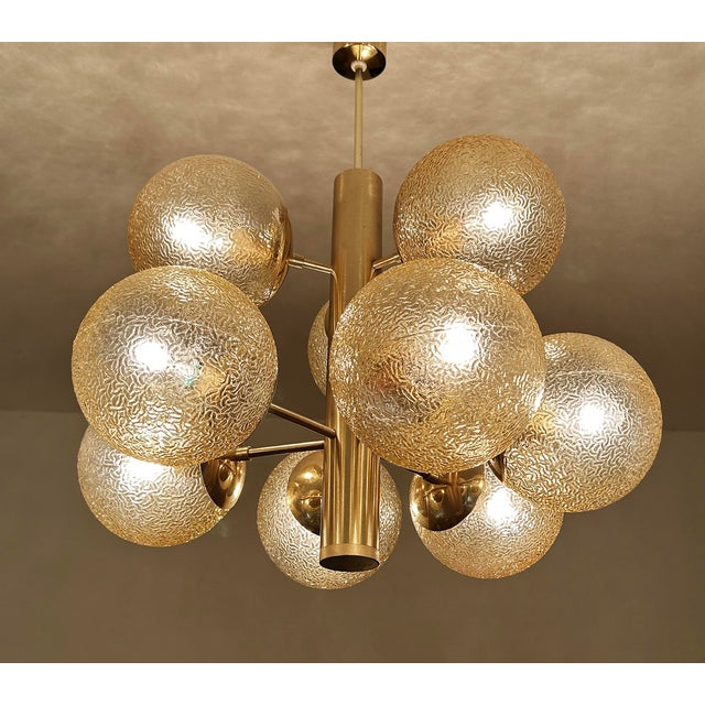 1970s Large Space Age Bubble Glass Chandelier, 1970s For Sale - Image 5 of 18