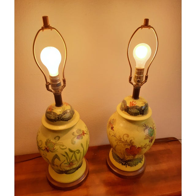 Italian Faenza Garofano Pottery Lamp Pair For Sale - Image 4 of 11