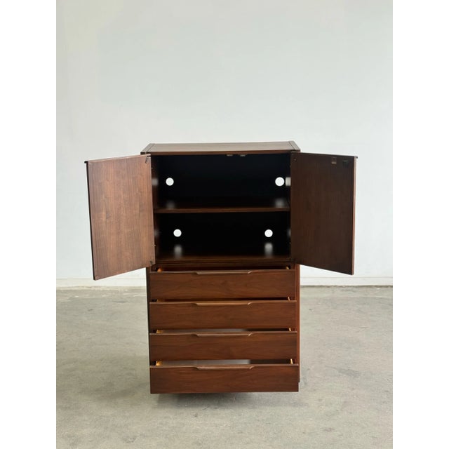 Mid-Century Modern 1960s Highboy Dresser by Barzilay, Attributed For Sale - Image 3 of 12