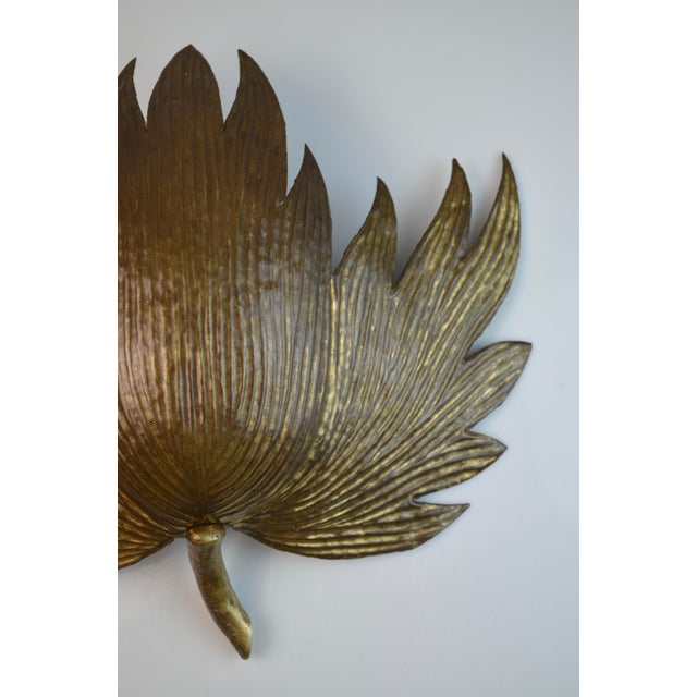 Gold Mid-Century Modern Plane Tree Leaf Wall Sconce in Gilt Brass, 1950s For Sale - Image 8 of 10
