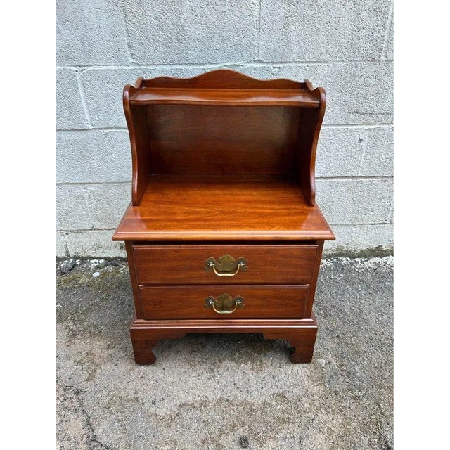 English Henkel Harris Solid Cherry Nightstand Bedside Table. For Sale - Image 3 of 11