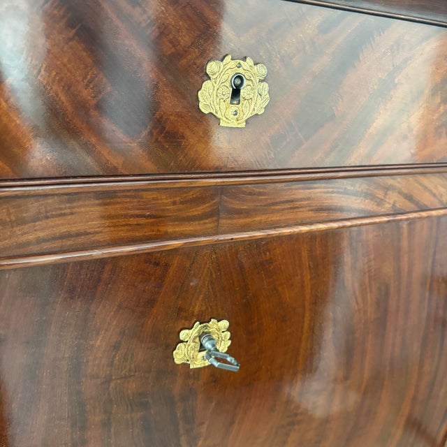 19th Century Charles X Secretary Desk in Mahogany and Maple with a Marble Top For Sale - Image 9 of 10