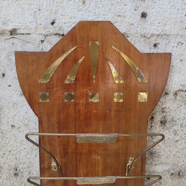 Art Deco Wall-Mounted Magazine Rack in Wood and Gilt Brass, Germany, 1930s For Sale - Image 11 of 18
