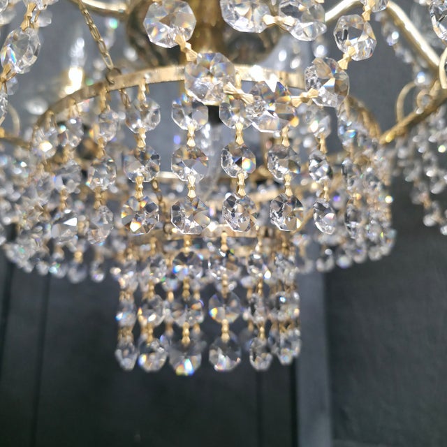 Glass Vintage Brass & Crystal Wedding Cake Chandelier – Waterfall Tiered 5-Light Regency Pendant For Sale - Image 7 of 14
