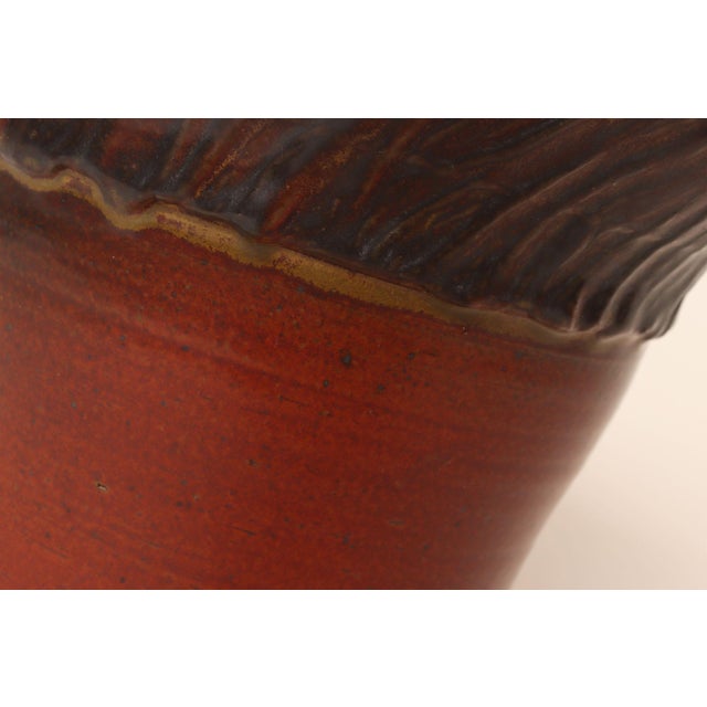 Vintage Crimson and Slate Studio Ceramic Planter With Saucer by Deanna Nichols For Sale - Image 16 of 18